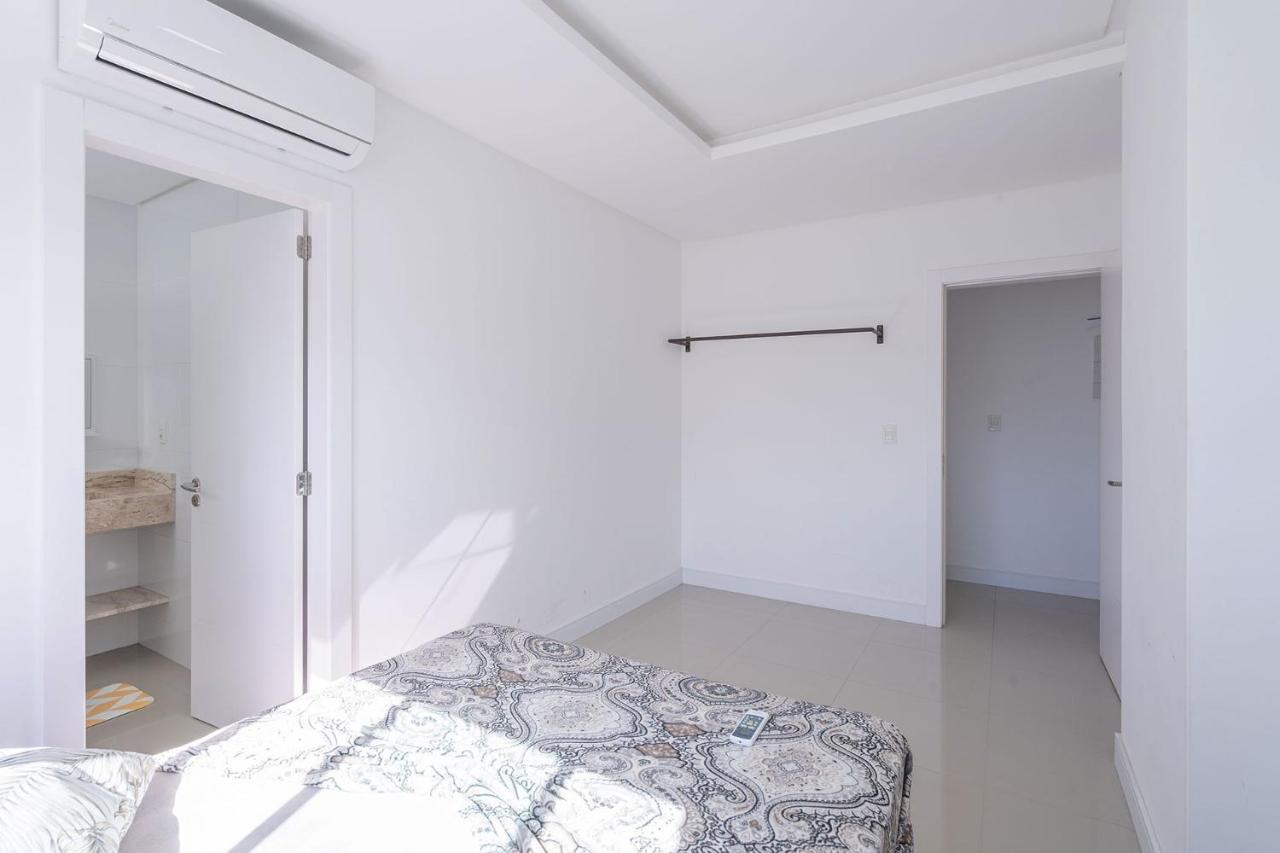 Apto A 260M Da Meia Praia Em Condominio De Luxo Sc Itapema Eksteriør bilde